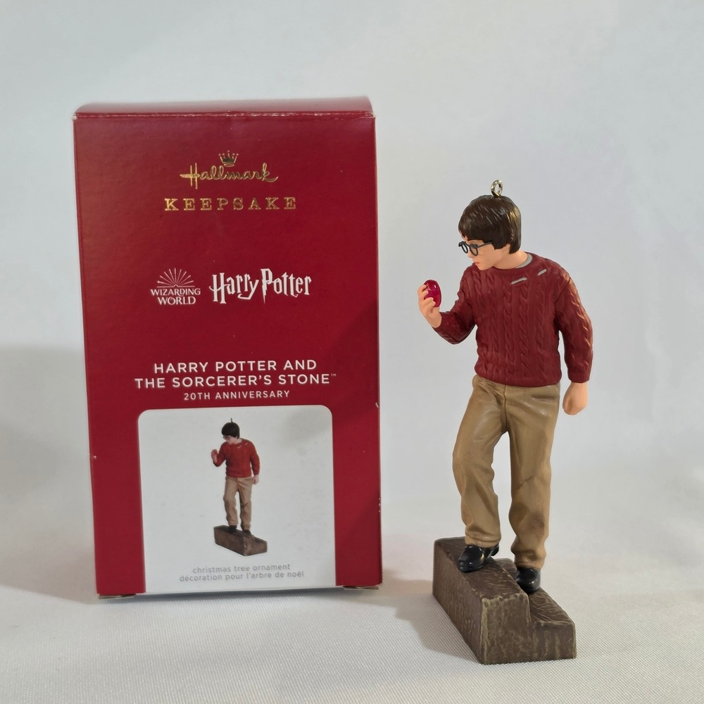 Hallmark Ornament Harry Potter Red Excellent 20th Anniversary Sorcerer Stone